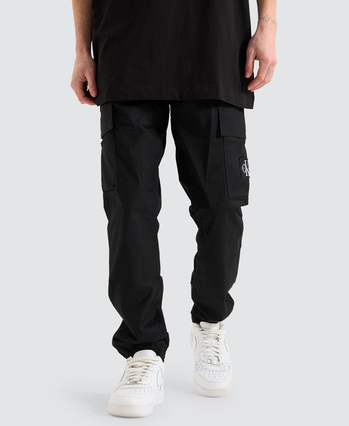 Calvin Klein Jeans skinny washed cargo pants in black | ASOS